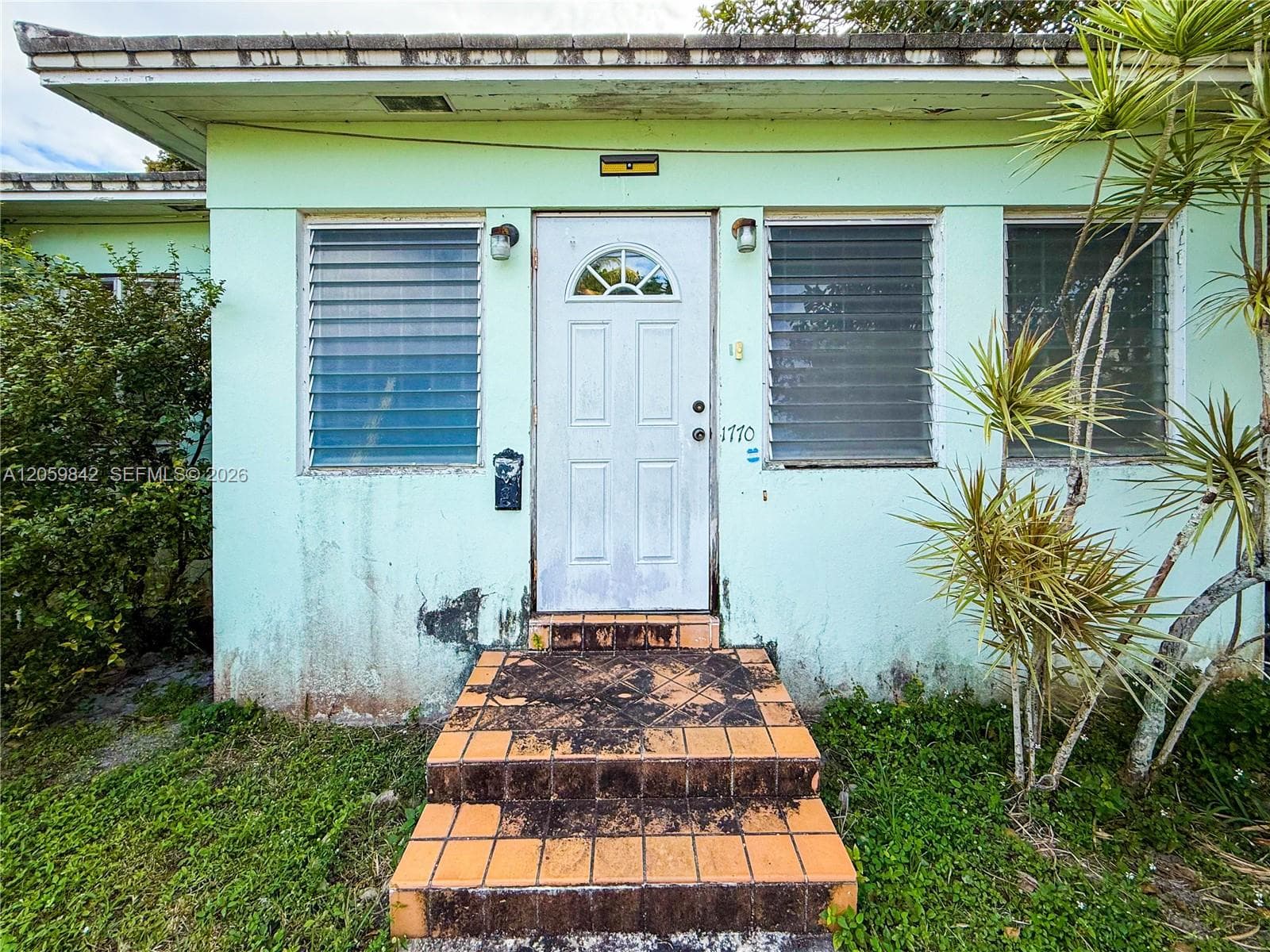 1770 NW 55th Ter, Miami FL 33142 photo 2