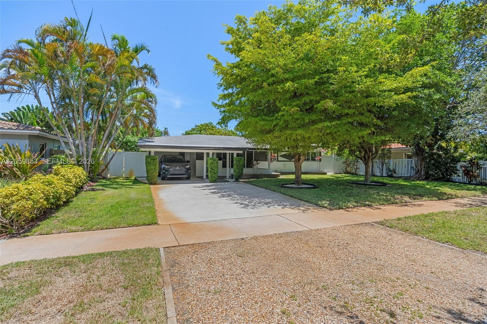 1912 NE 21st Ave, Fort Lauderdale FL 33305 photo 2