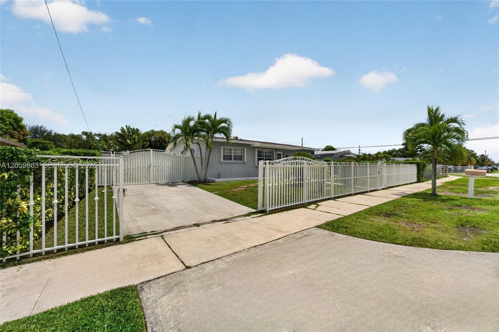 12015 SW 188 ST, Miami FL 33177 photo 4