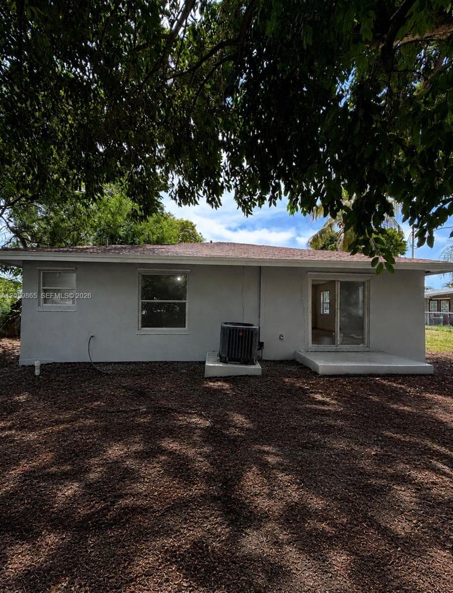 5202 NE 14th Ter, Pompano Beach FL 33064 photo 3