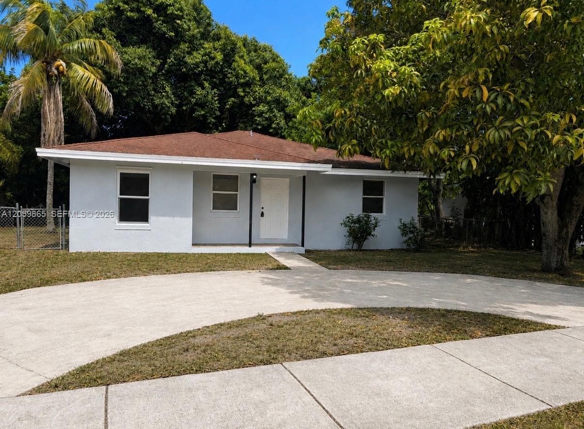 5202 NE 14th Ter, Pompano Beach FL 33064