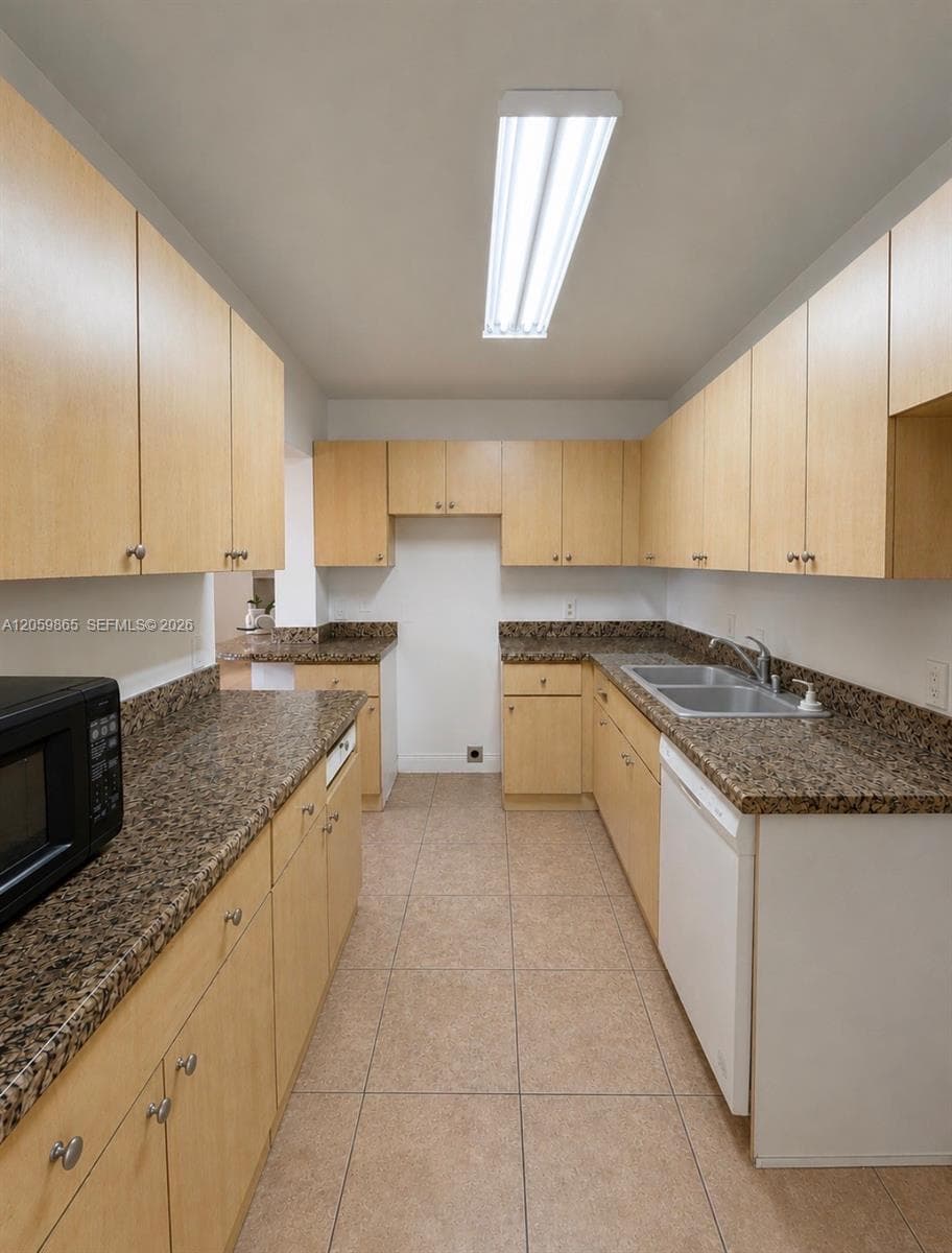 5202 NE 14th Ter, Pompano Beach FL 33064 photo 5