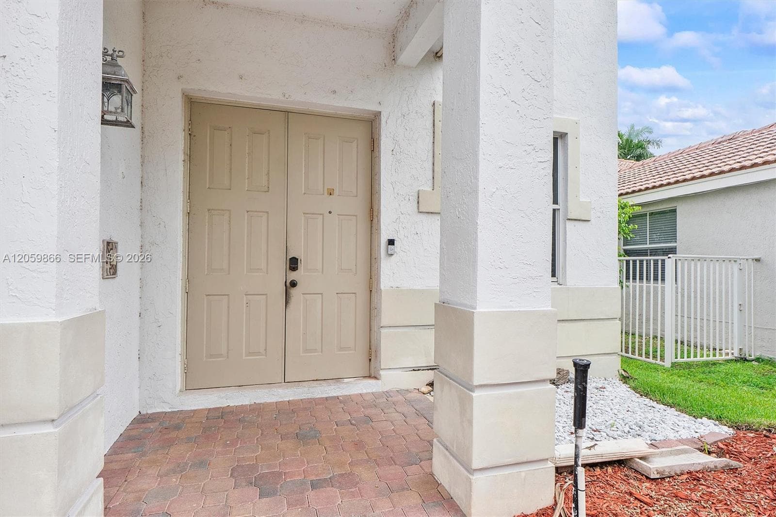 4389 Laurel Ridge Cir, Weston FL 33331 photo 4