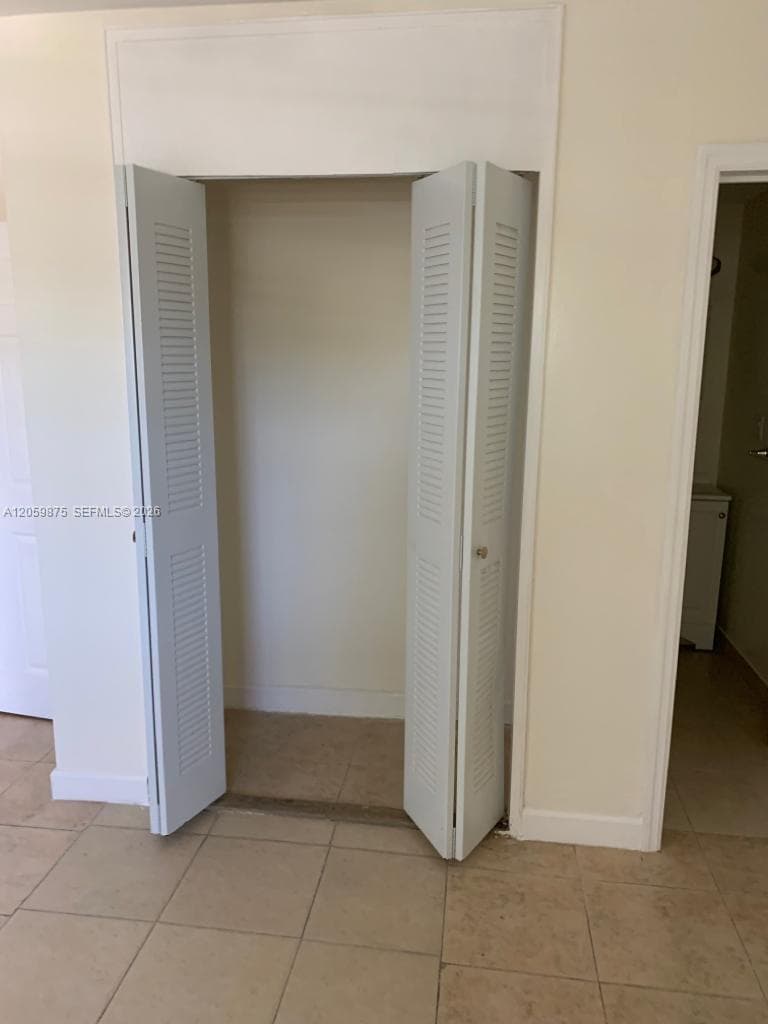 1471 NE 170th St # 123A, North Miami Beach FL 33162 photo 3