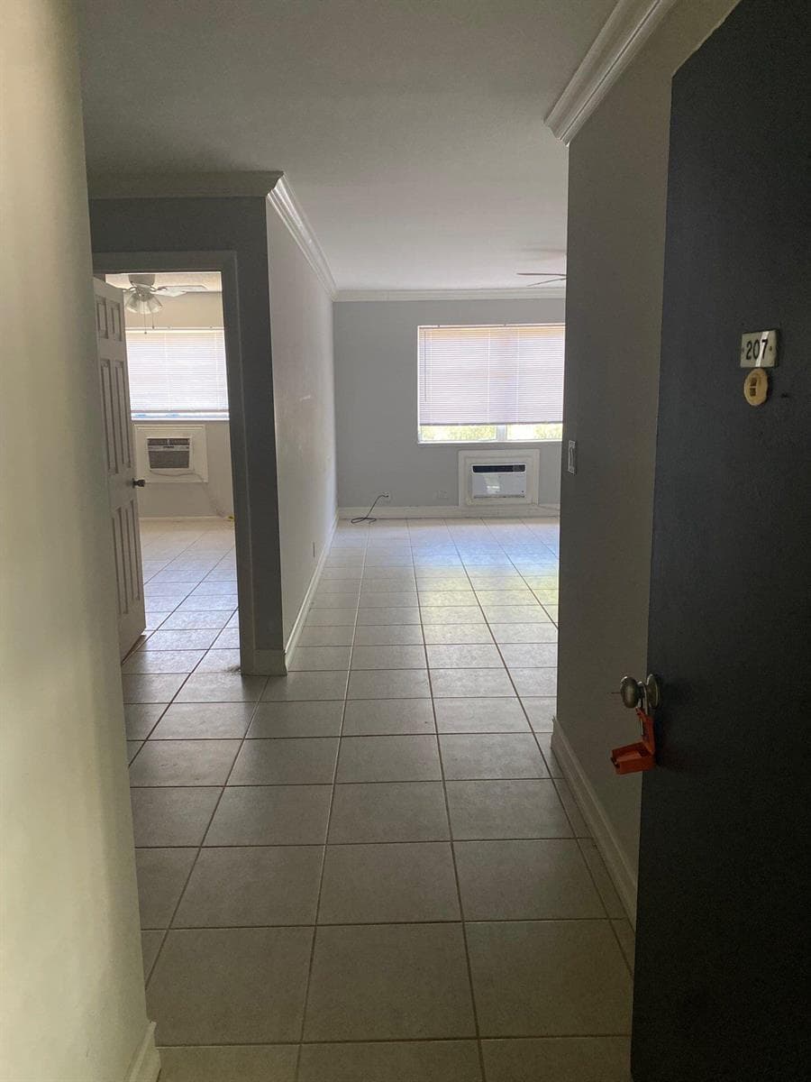1150 E SAMPLE Road # 207, Pompano Beach, FL 33064 photo 2