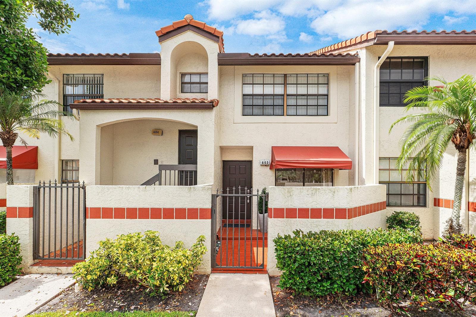 603 REPUBLIC Court, Deerfield Beach FL 33442 photo 3