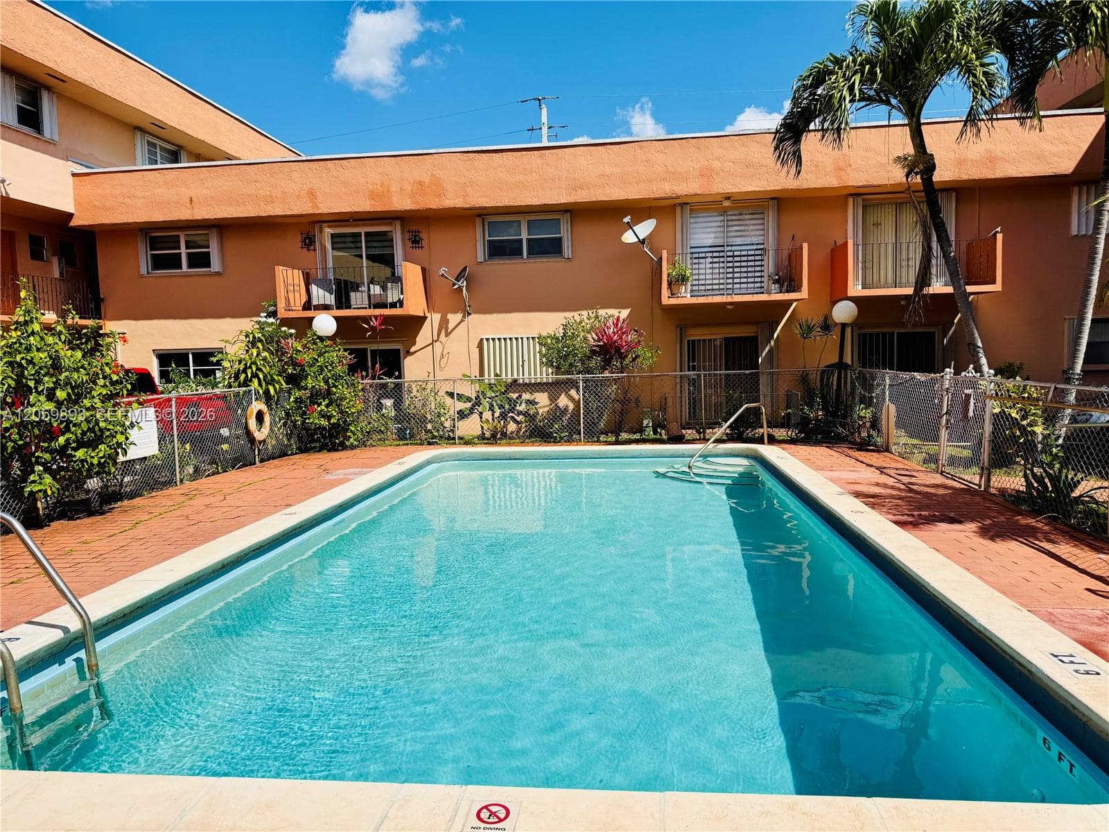 1100 W 35th St # 8, Hialeah FL 33012 photo 3