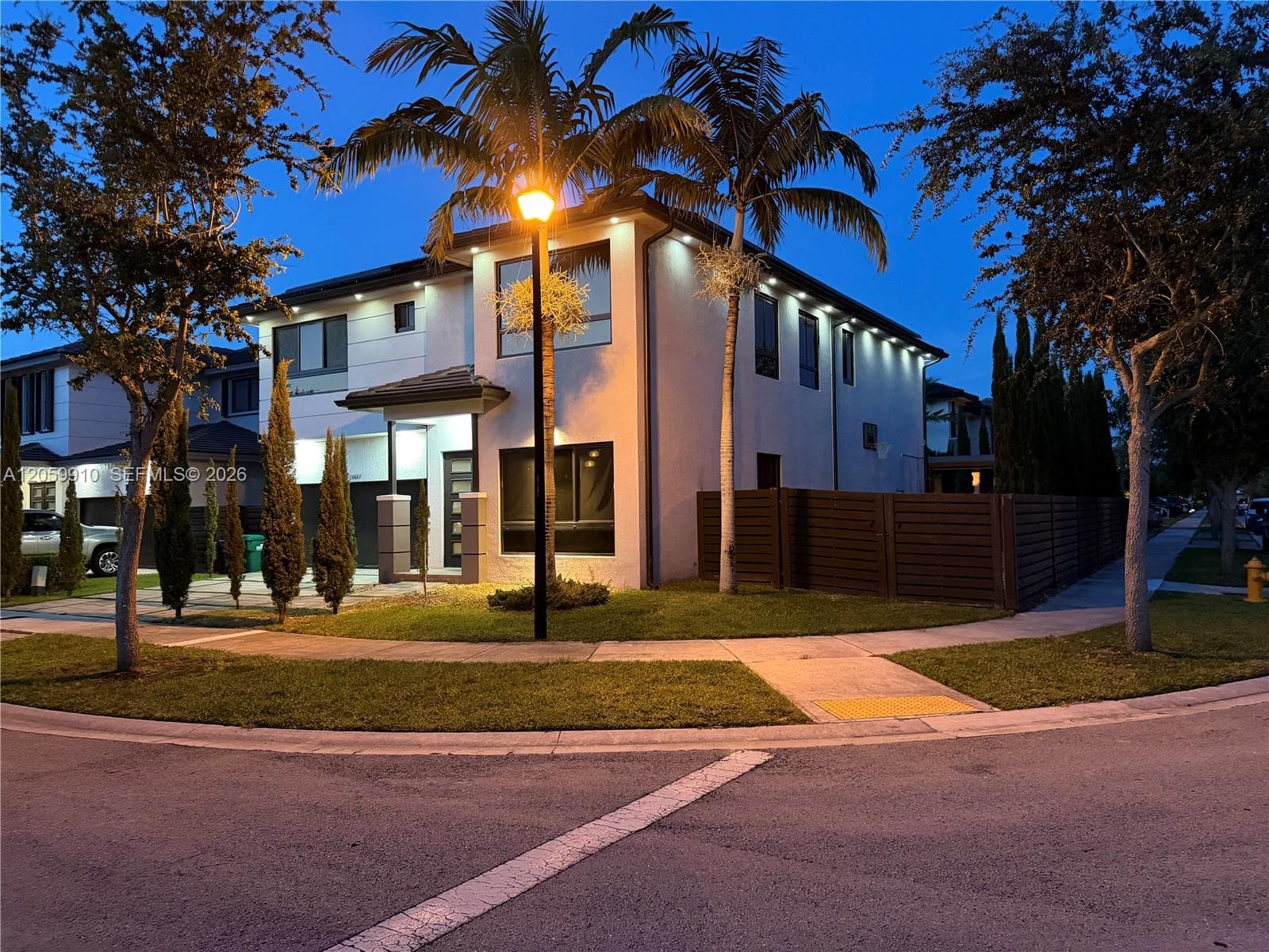13661 SW 160th Ct, Miami FL 33196 photo 3