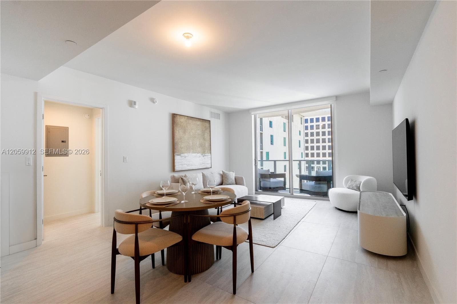 77 SE 5th St # 3308, Miami FL 33131 photo 4