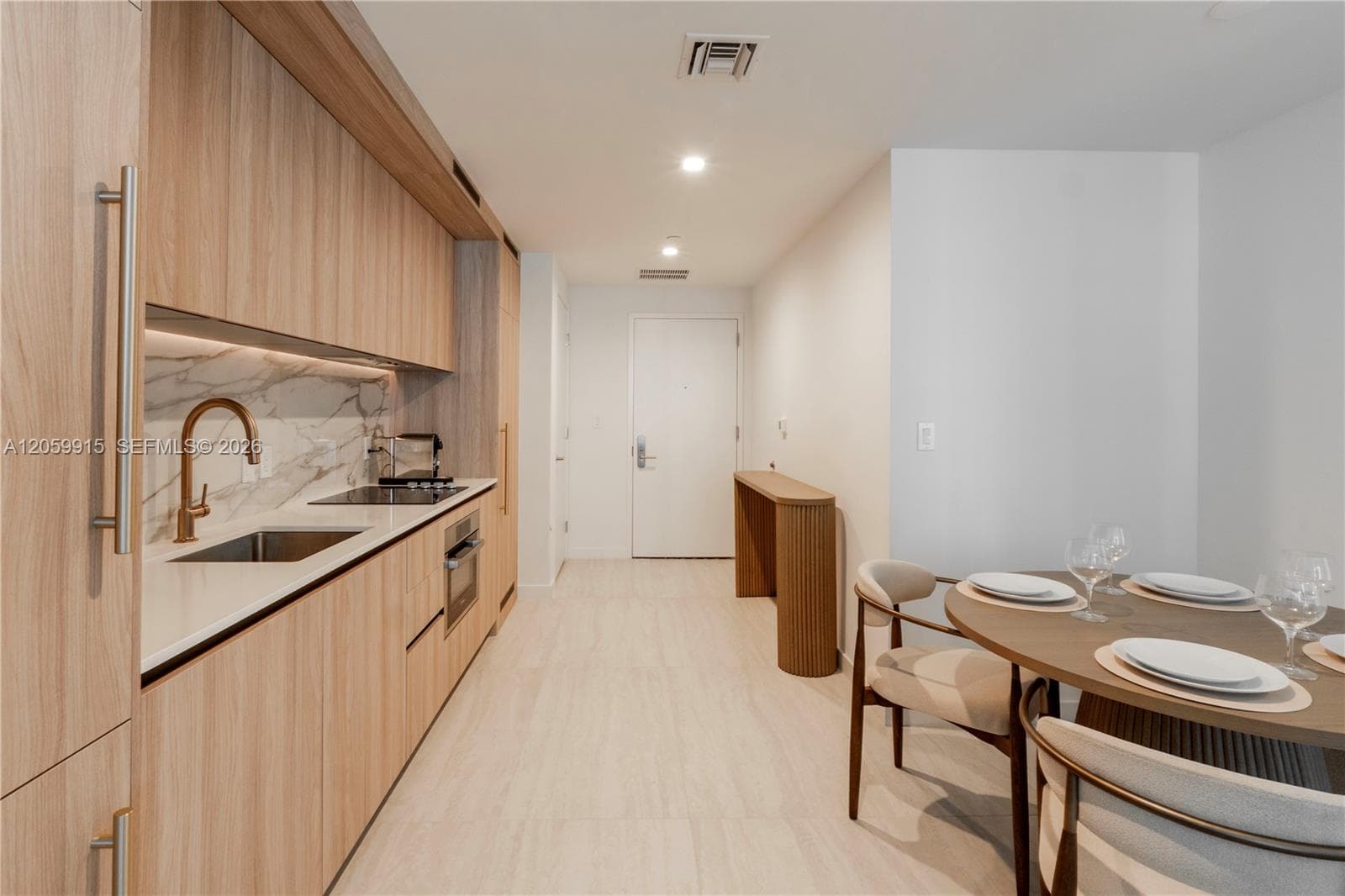 77 SE 5th St # 1910, Miami FL 33131 photo 5