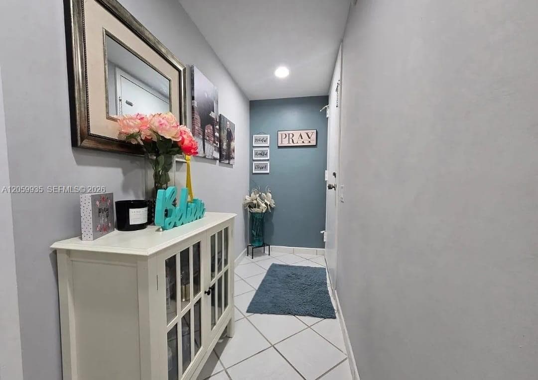 1103 Bahama Bnd # H2, Coconut Creek FL 33066 photo 4