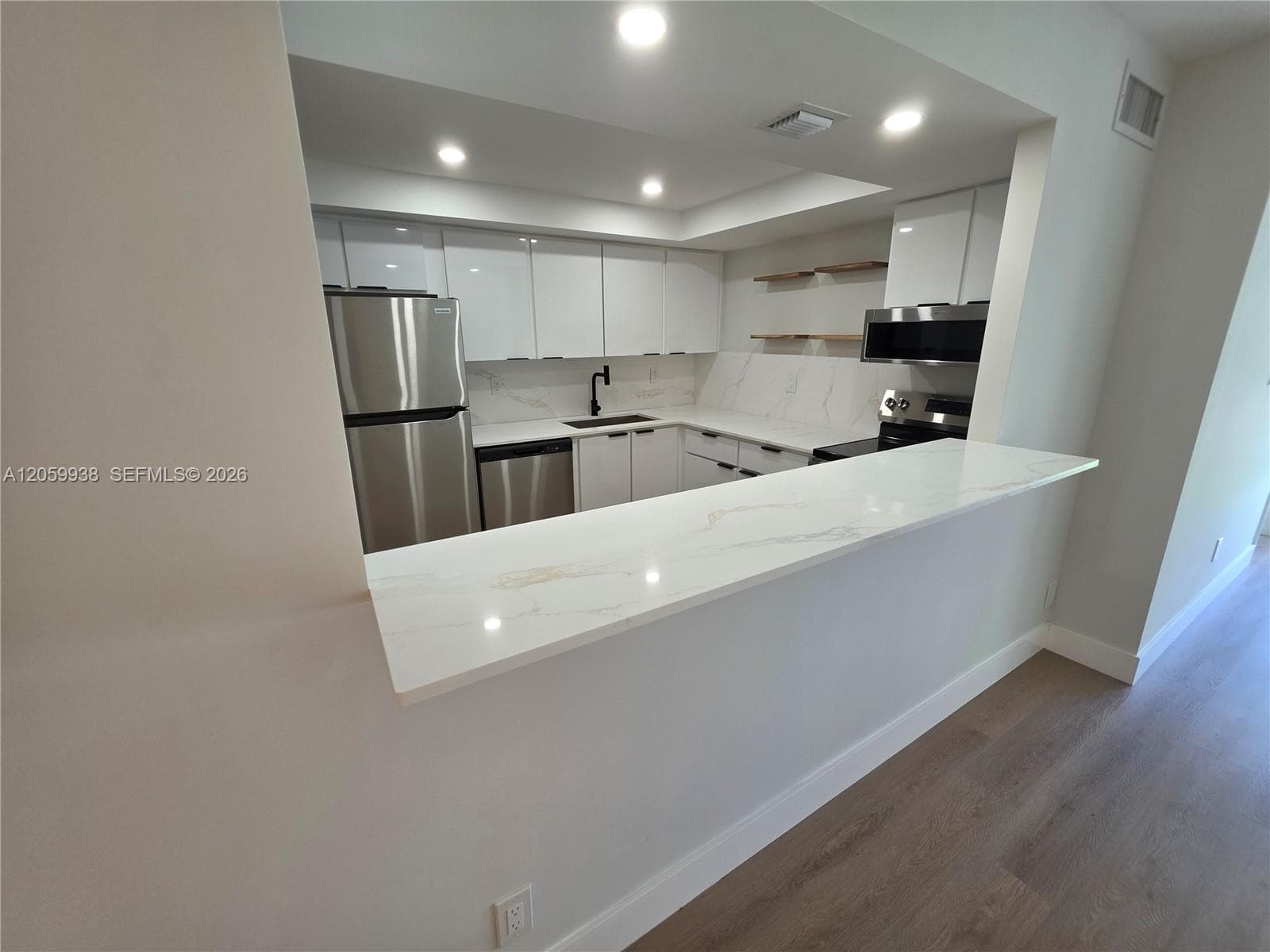 501 Three Islands Blvd # 112, Hallandale Beach FL 33009 photo 3