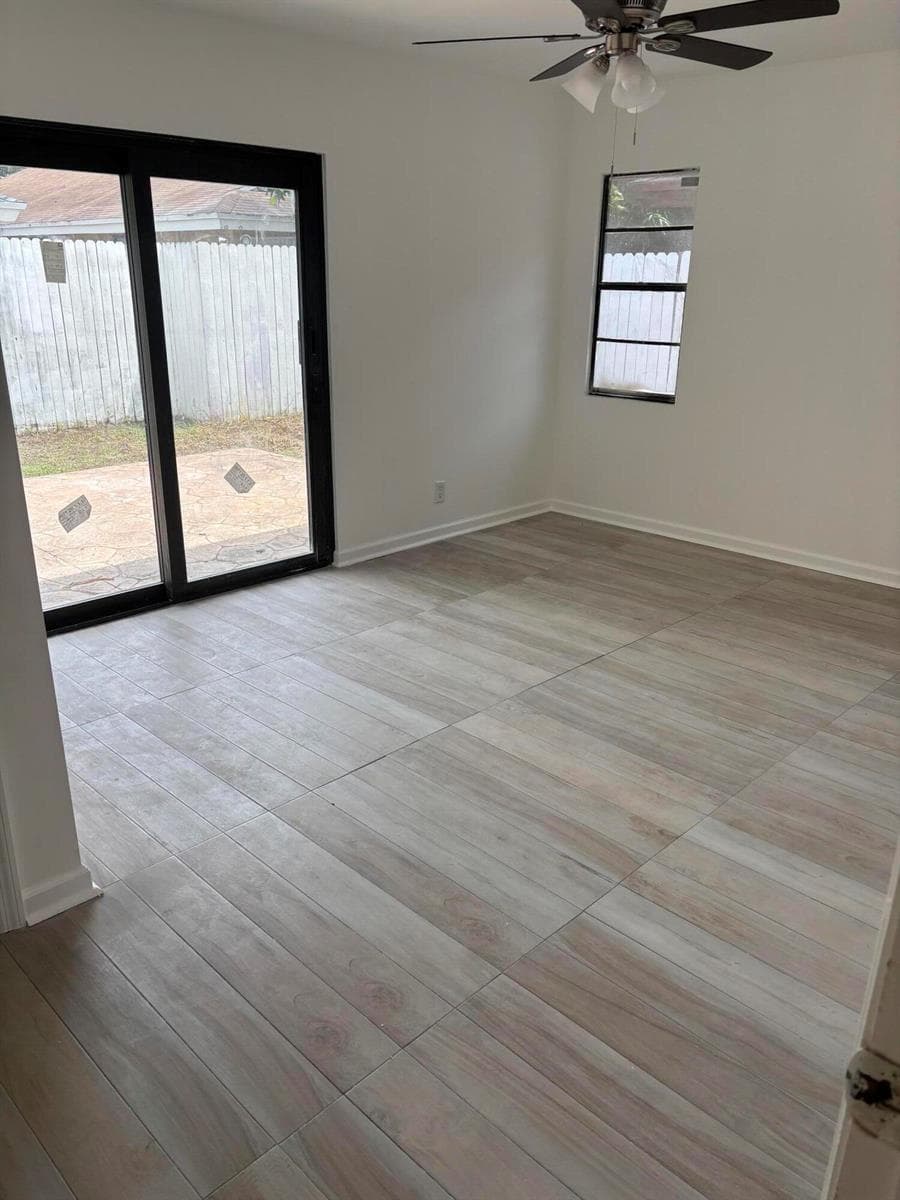 7433 SW 13TH Street SW, North Lauderdale FL 33068 photo 4