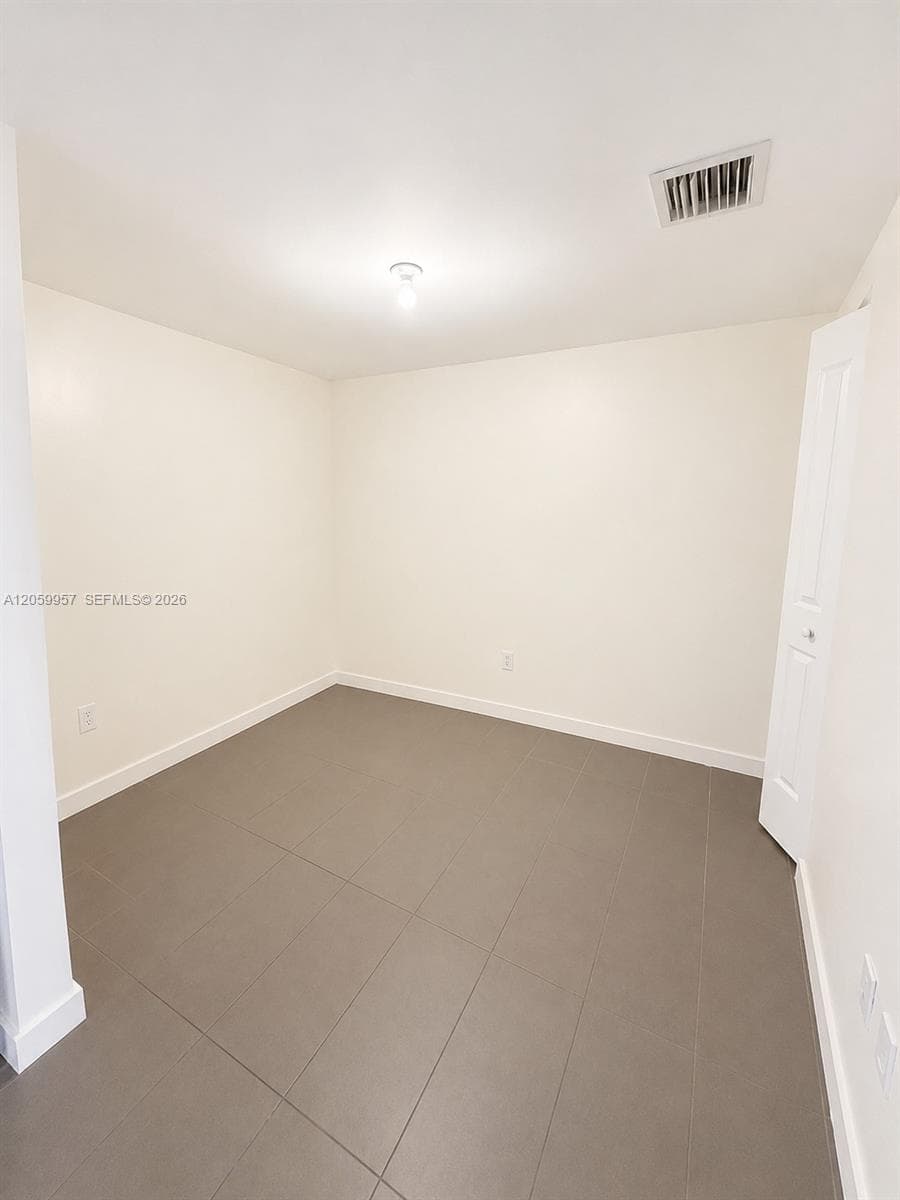 1600 NE 1st Ave # 2401, Miami FL 33132 photo 4