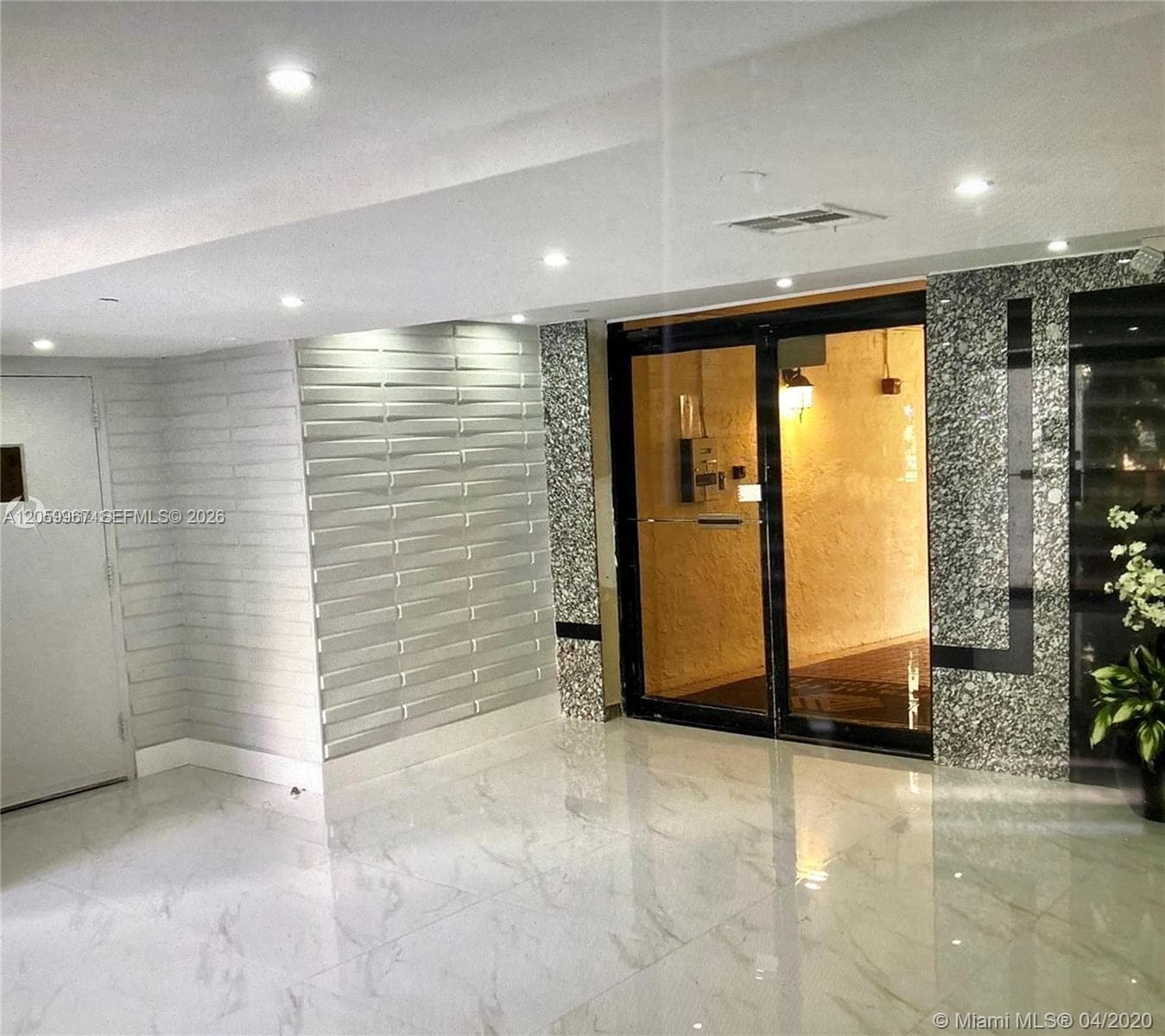16919 N Bay Rd # 620, Sunny Isles Beach FL 33160 photo 3