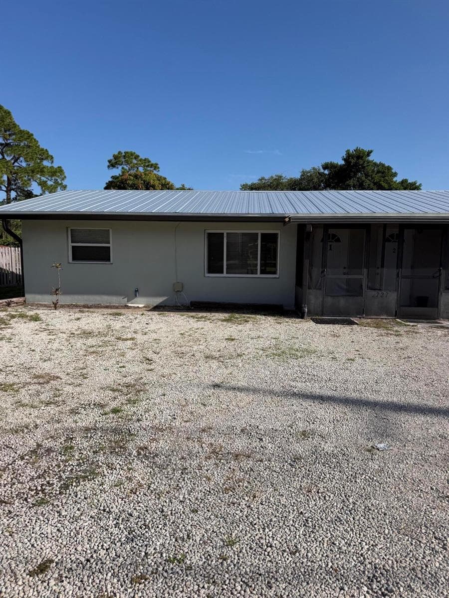 2727 SE Normand Street, Stuart FL 34997
