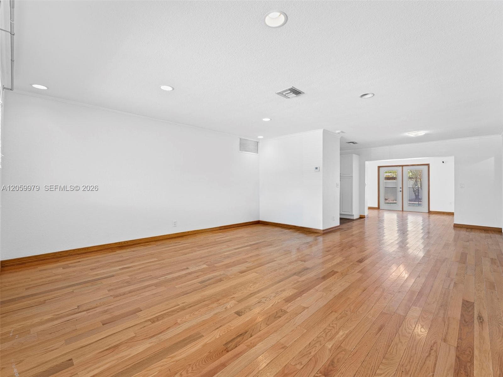 2021 N 52nd Ave, Hollywood FL 33021 photo 2