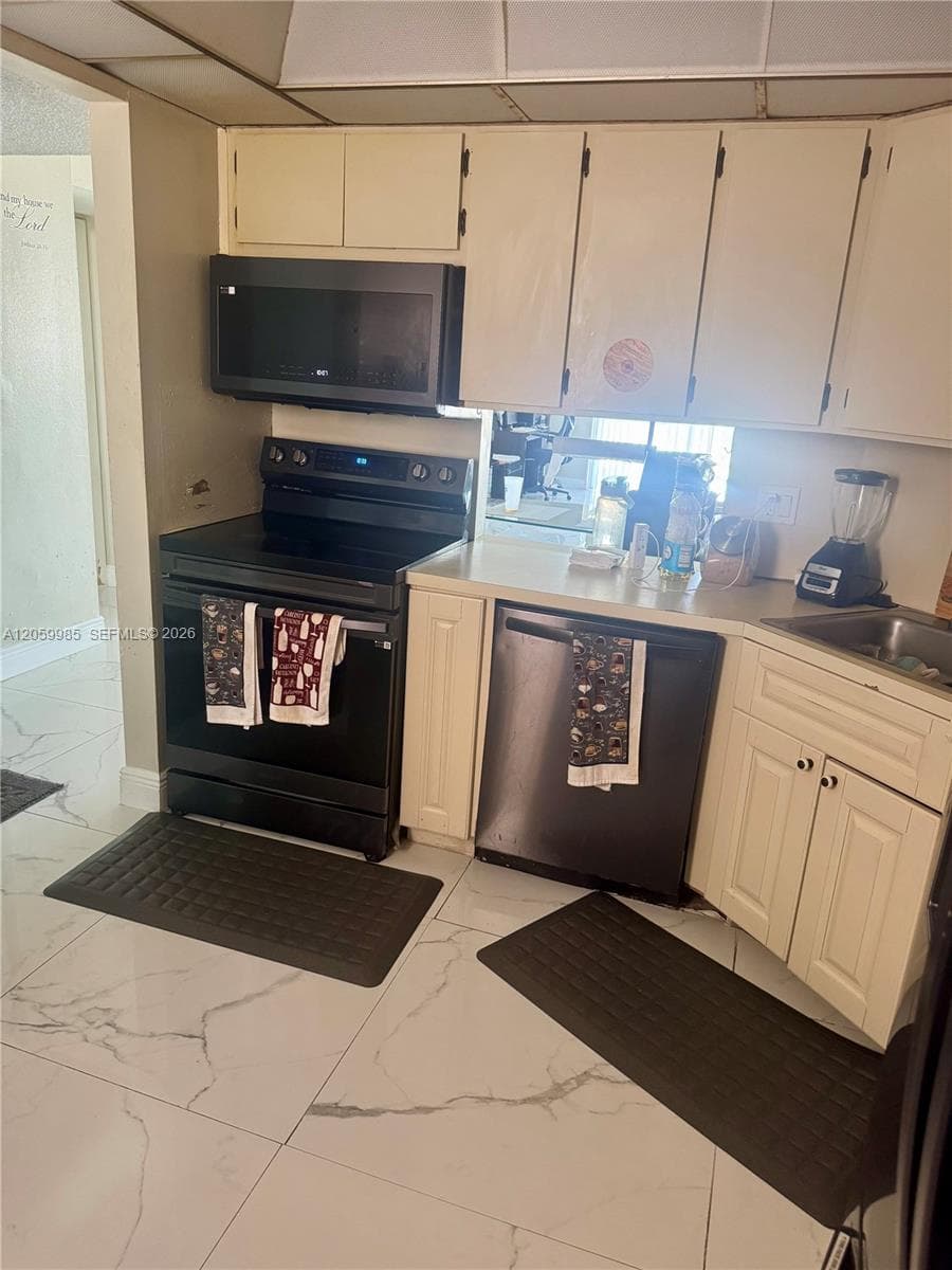 6361 N Falls Cir Dr # 311, Lauderhill FL 33319 photo 5