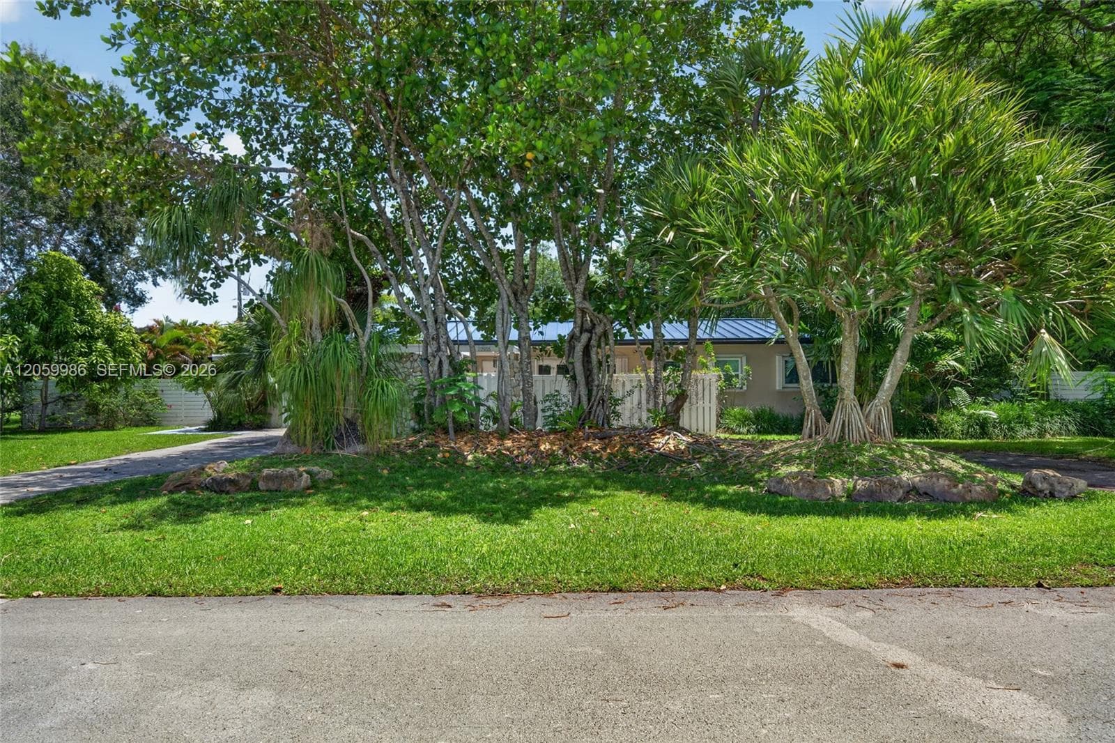 12935 SW 81st Ave, Pinecrest FL 33156