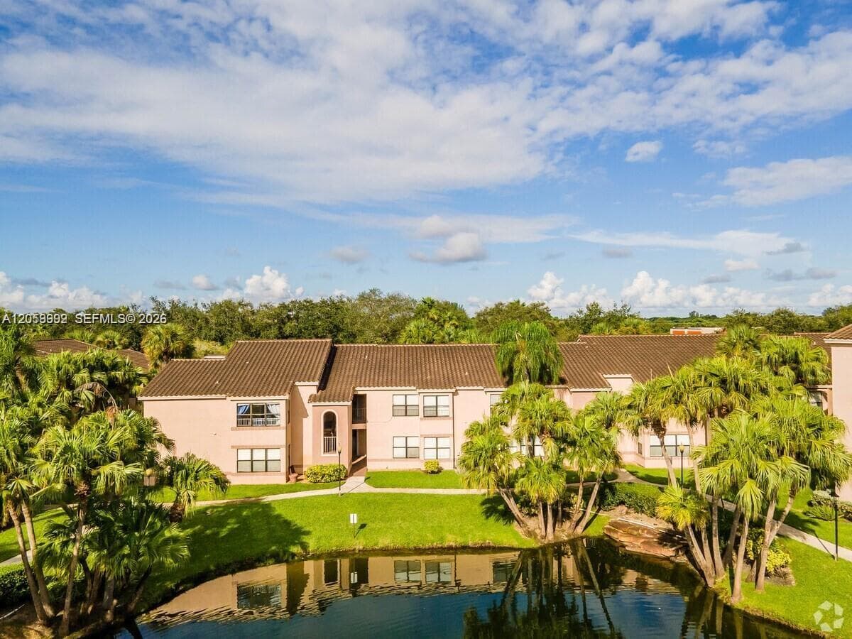 2926 S University Dr # 6306, Davie FL 33328 photo 2