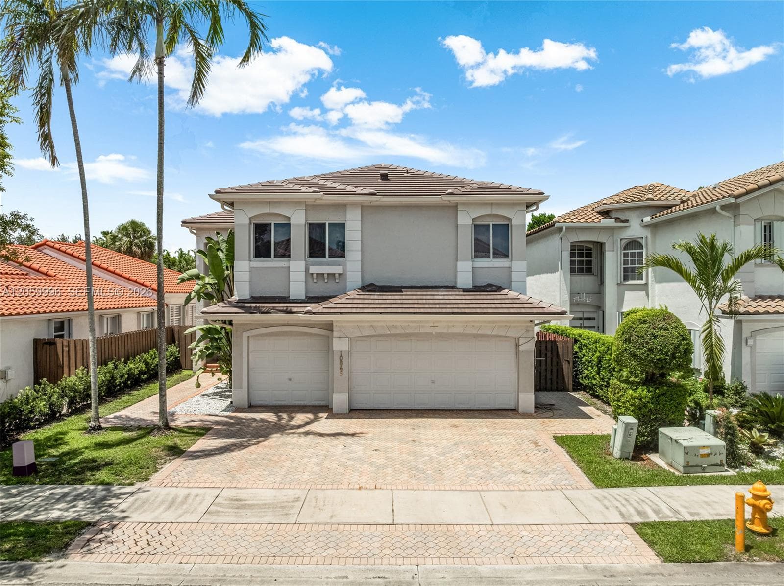 10865 NW 73rd Ter, Doral FL 33178 photo 2