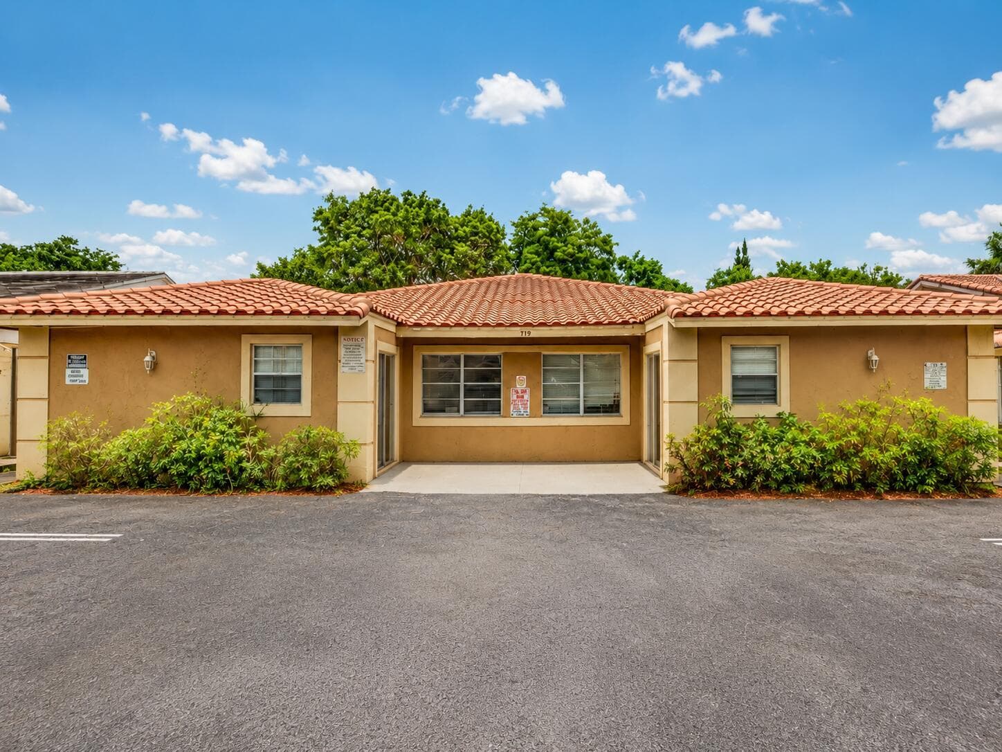 4125 WOODSIDE Drive # 4, Coral Springs FL 33065