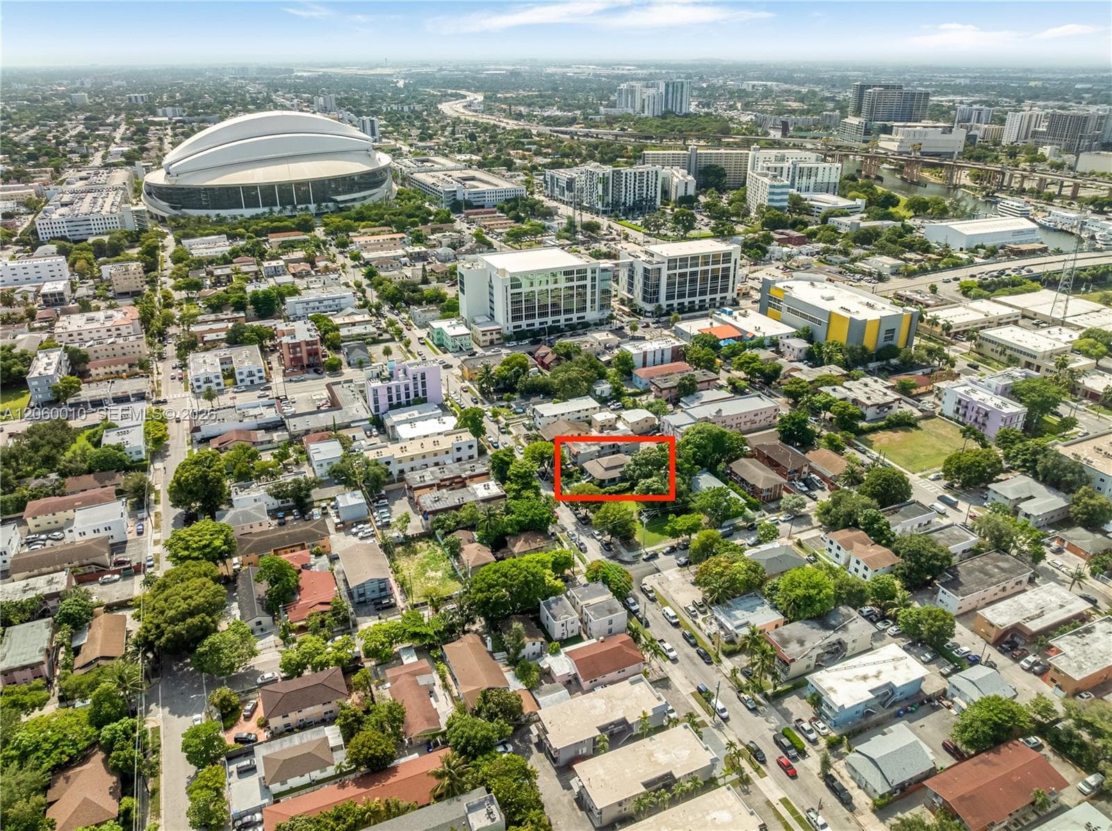 1121 NW 5th St, Miami FL 33128 photo 4
