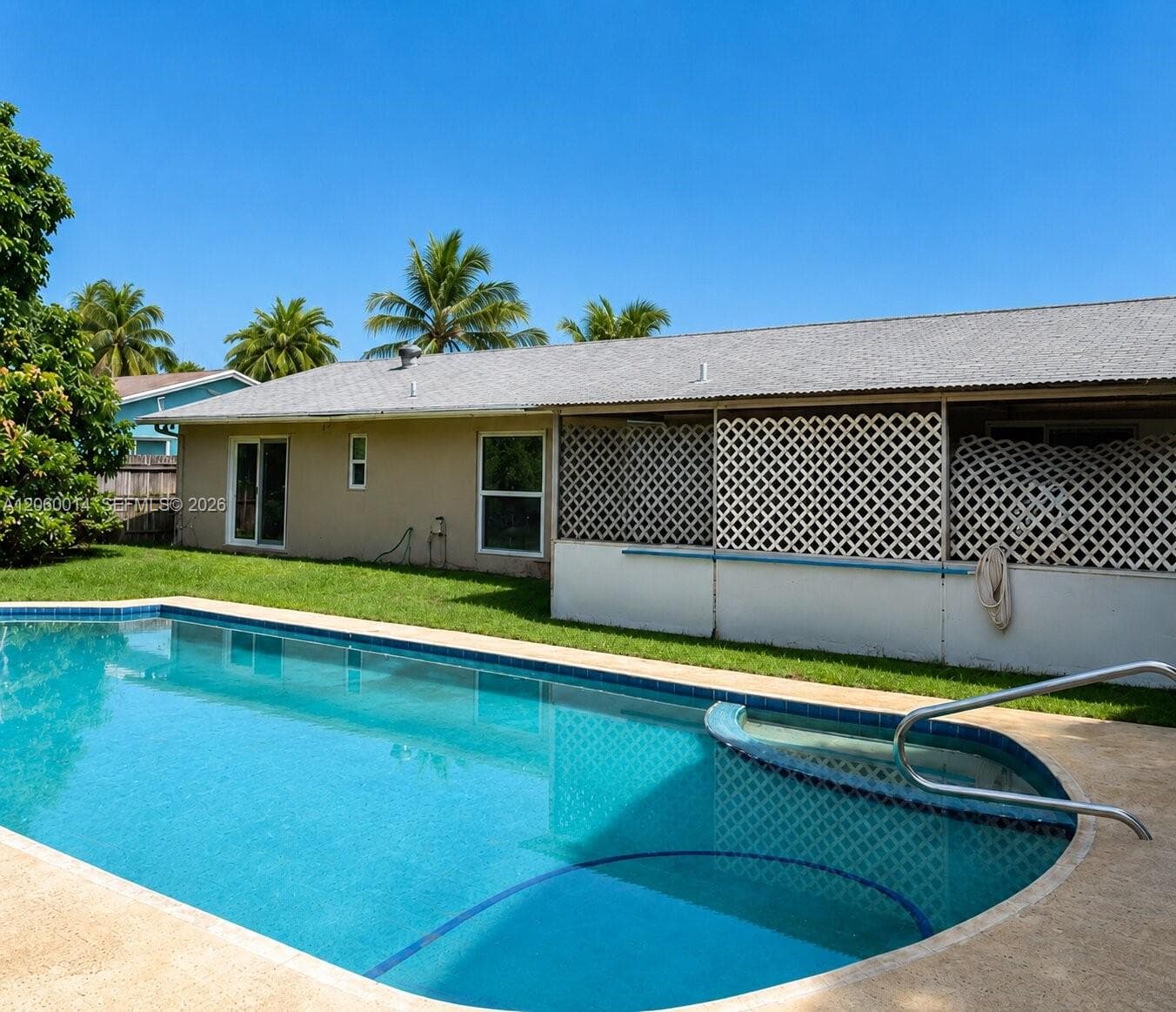 6221 SW 4th St, Margate FL 33068 photo 2