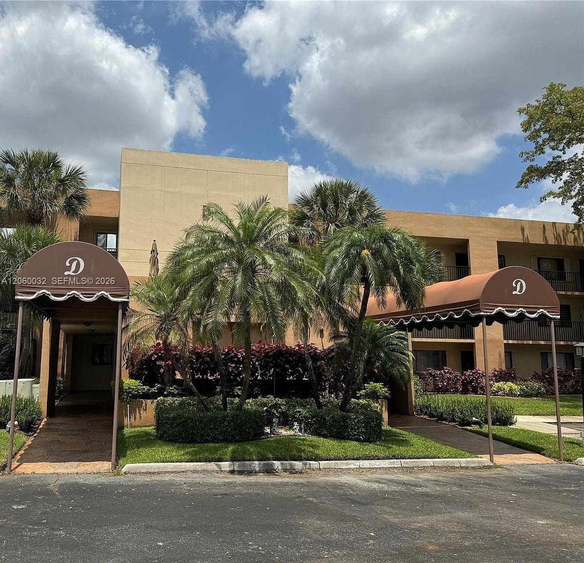 7370 Ashmont Cir # 301, Tamarac FL 33321