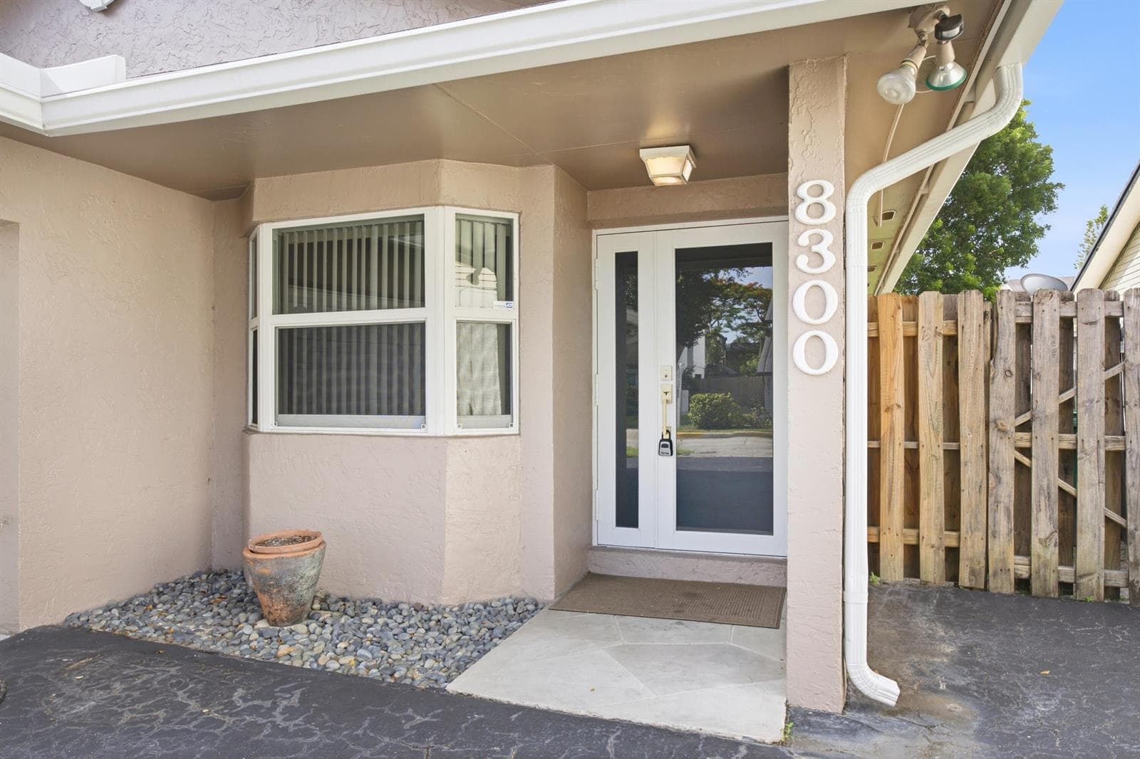 8300 SW 41ST Street, Davie FL 33328 photo 5