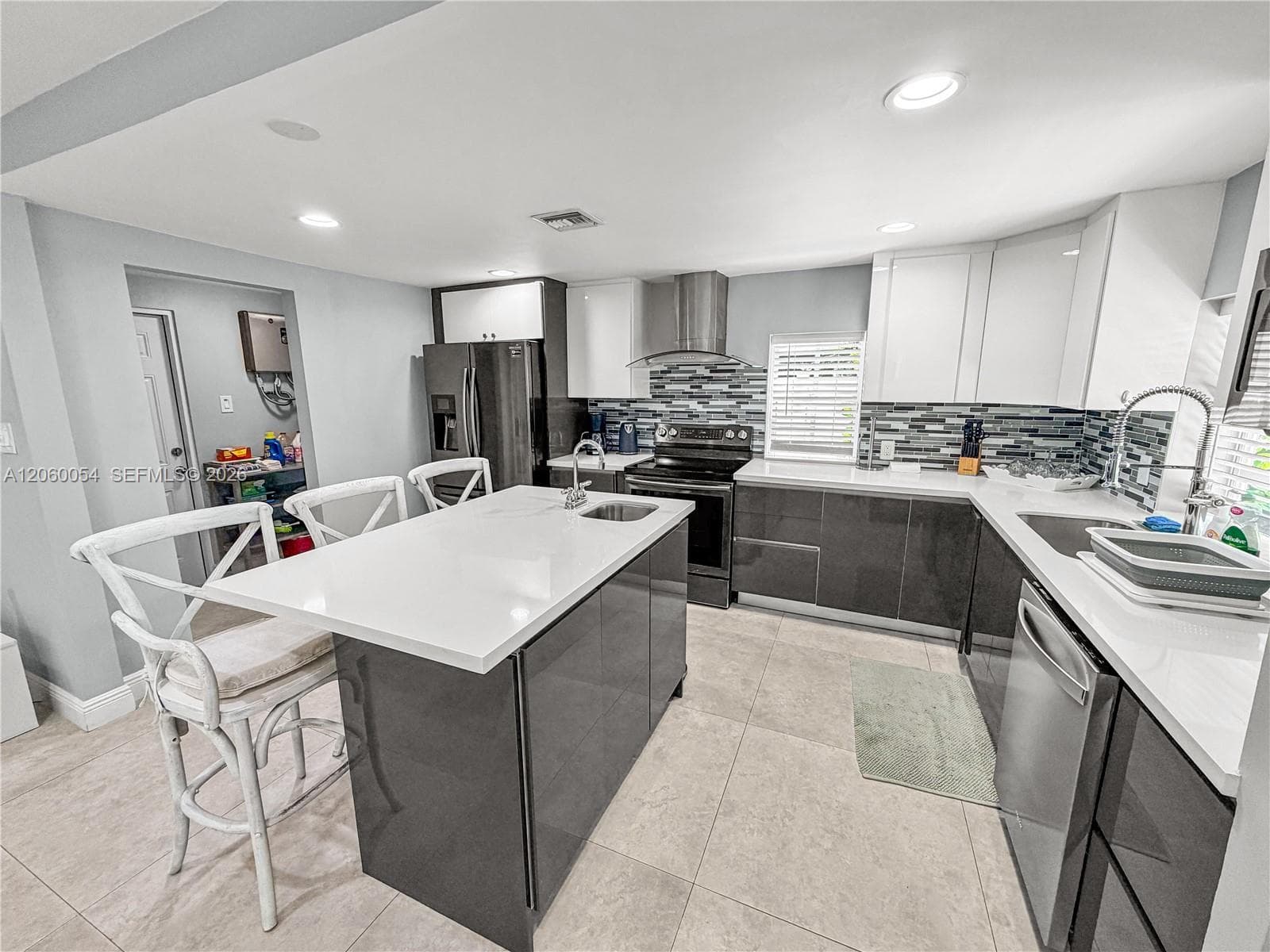 1471 NE 132nd Rd, North Miami FL 33161 photo 4