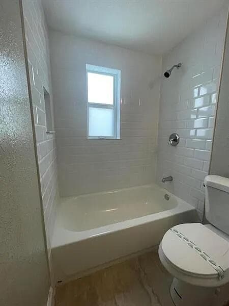2505 AVENUE L, Fort Pierce FL 34947 photo 3