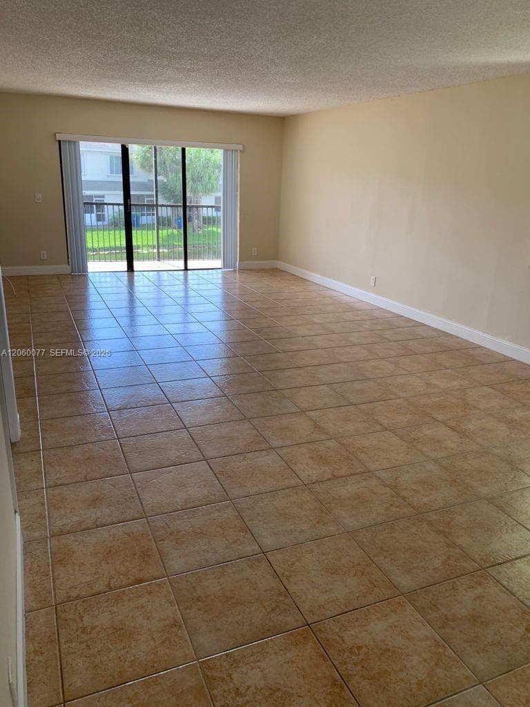 16581 Blatt Blvd # 206, Weston FL 33326 photo 4