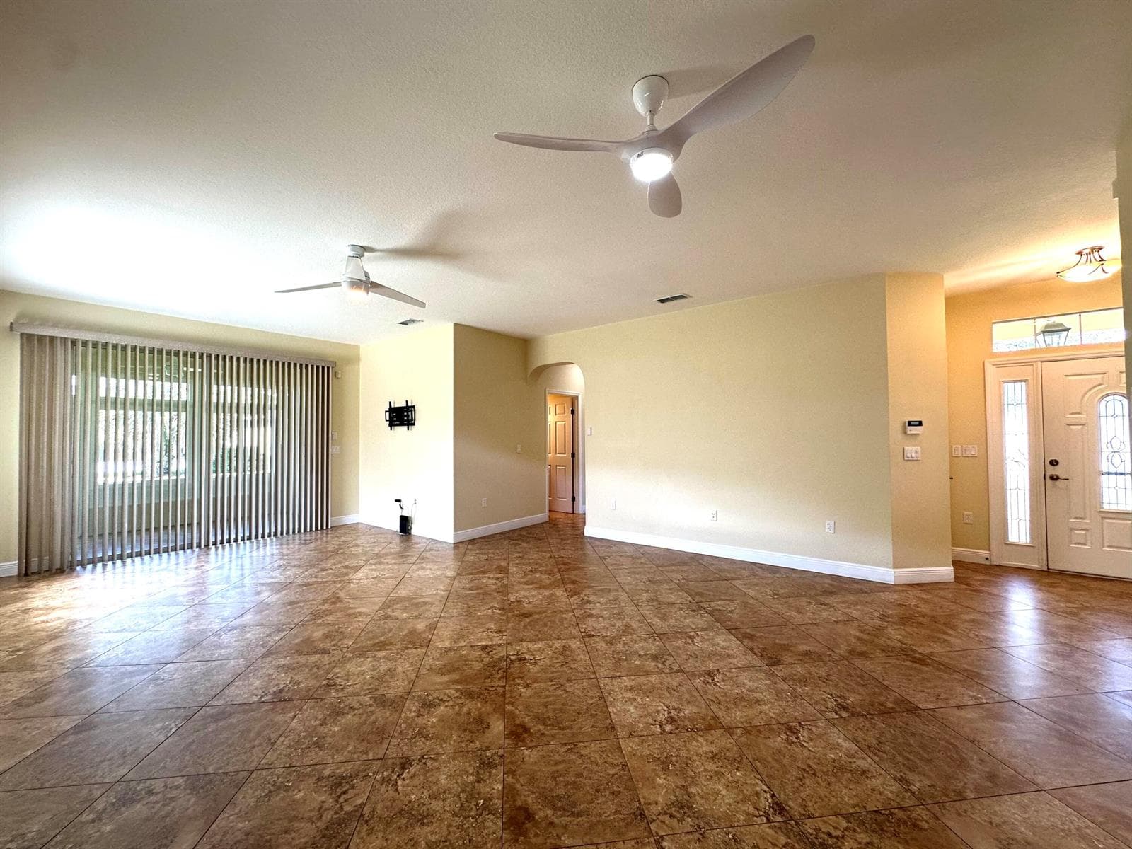 8394 SW 82ND Loop, Ocala, FL 34481 photo 3