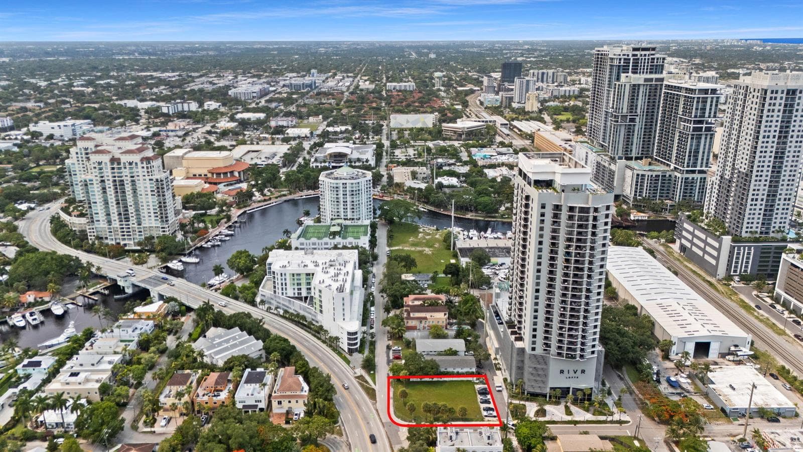 460 SW 4TH Avenue, Fort Lauderdale FL 33315 photo 3