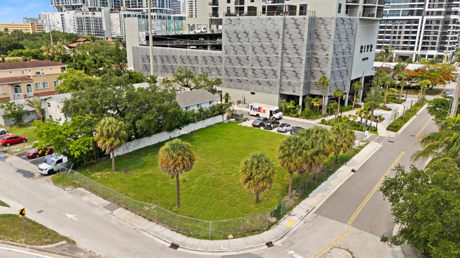 460 SW 4TH Avenue, Fort Lauderdale FL 33315 photo 5