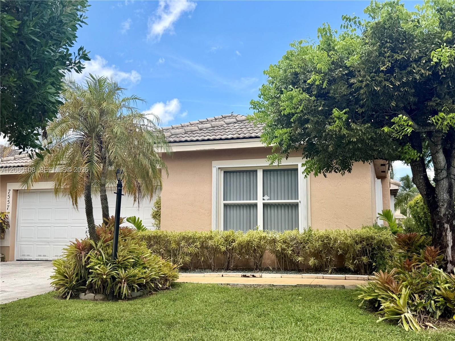 7557 SW 164th Ct, Miami, FL 33193
