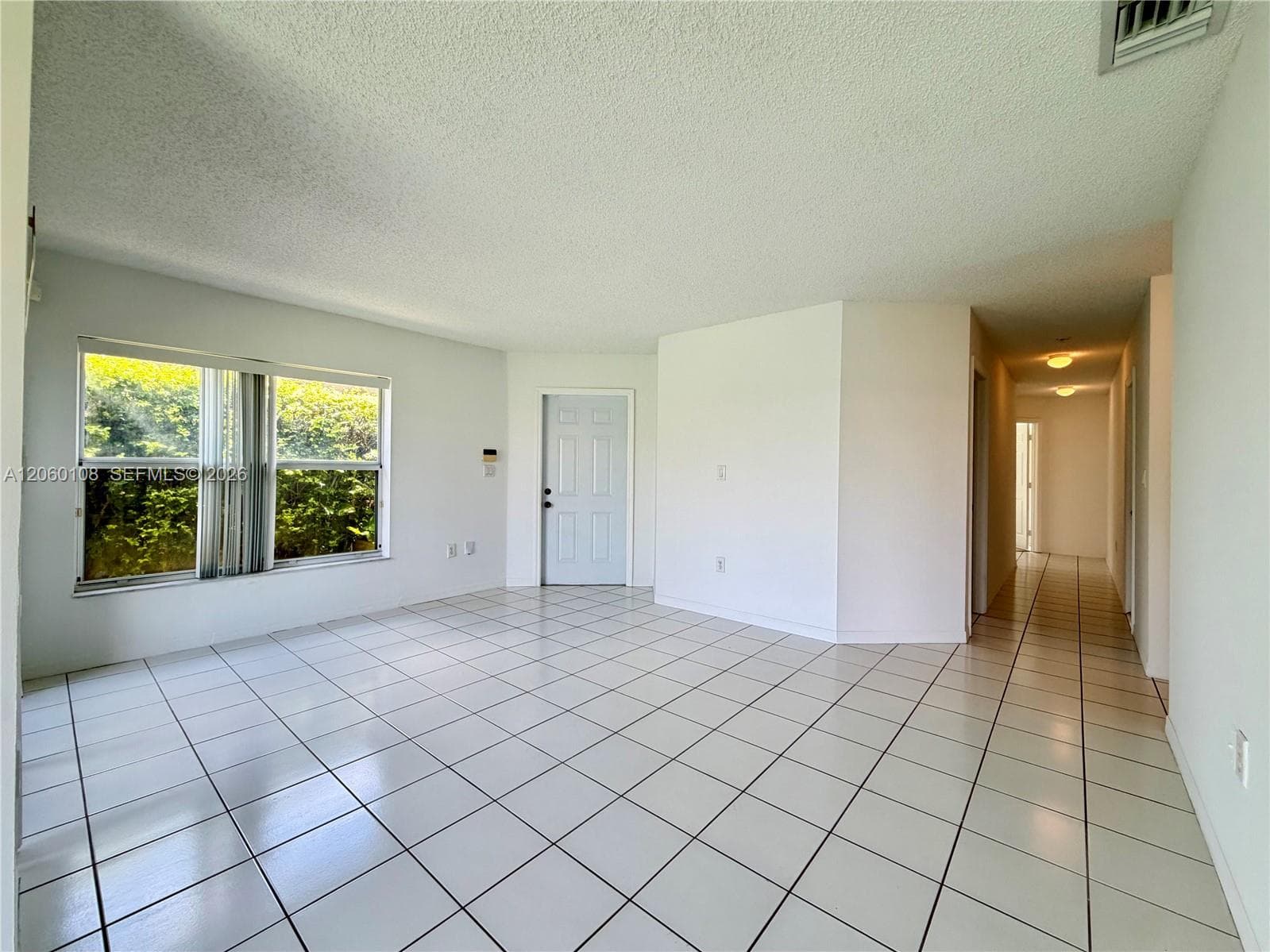 7557 SW 164th Ct, Miami, FL 33193 photo 4