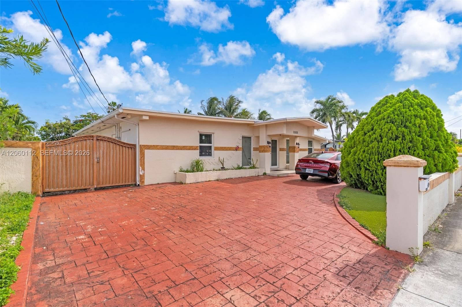 11470 SW 57th Ter, Miami FL 33173