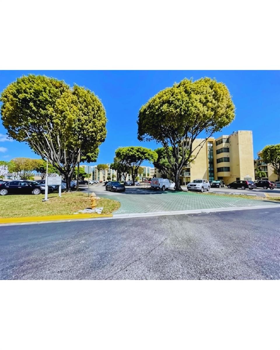 11750 SW 18th St # 1, Miami FL 33175 photo 3