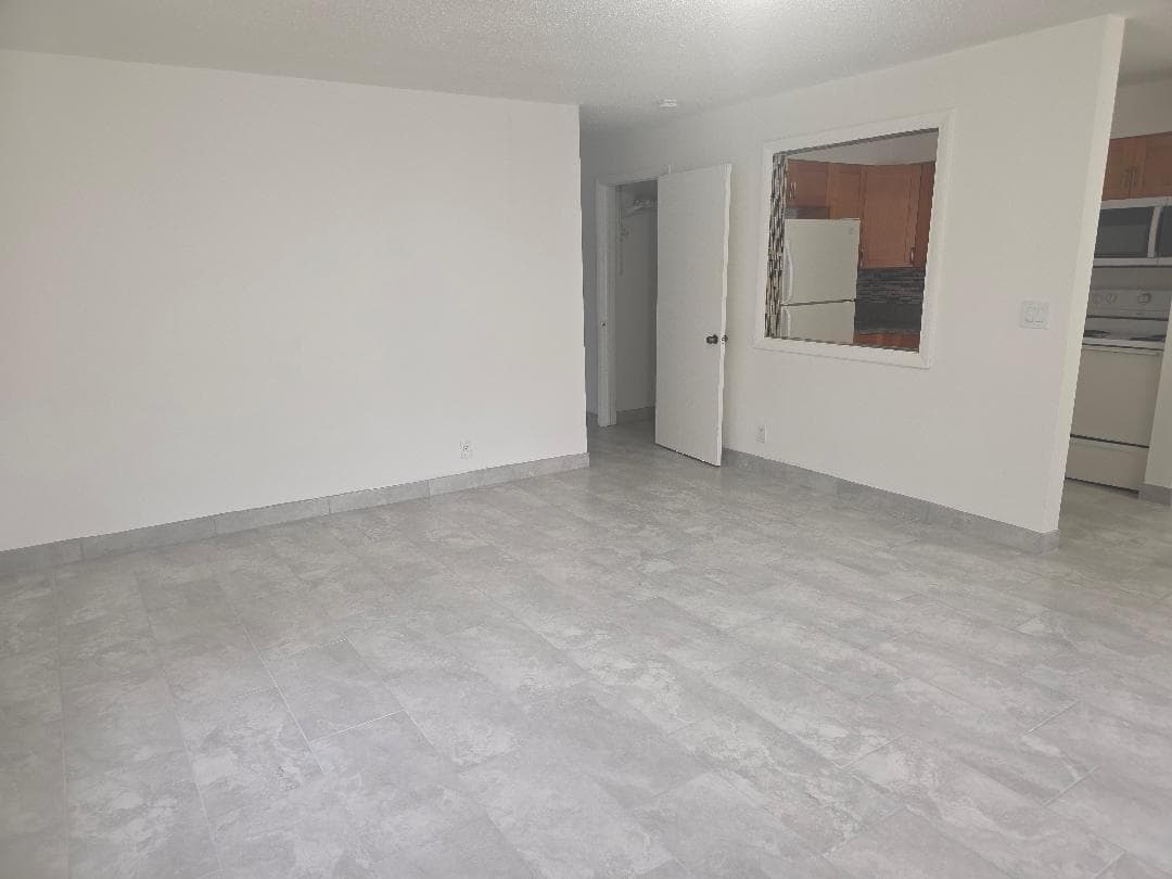 3640 NE 1ST Avenue # 3, Oakland Park FL 33334 photo 3