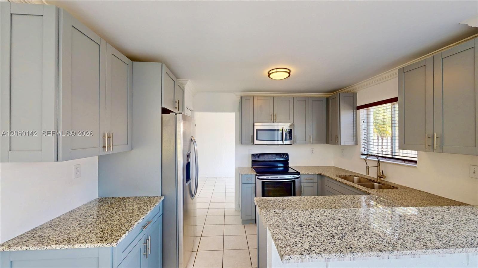 17343 SW 142nd Pl, Miami FL 33177 photo 5