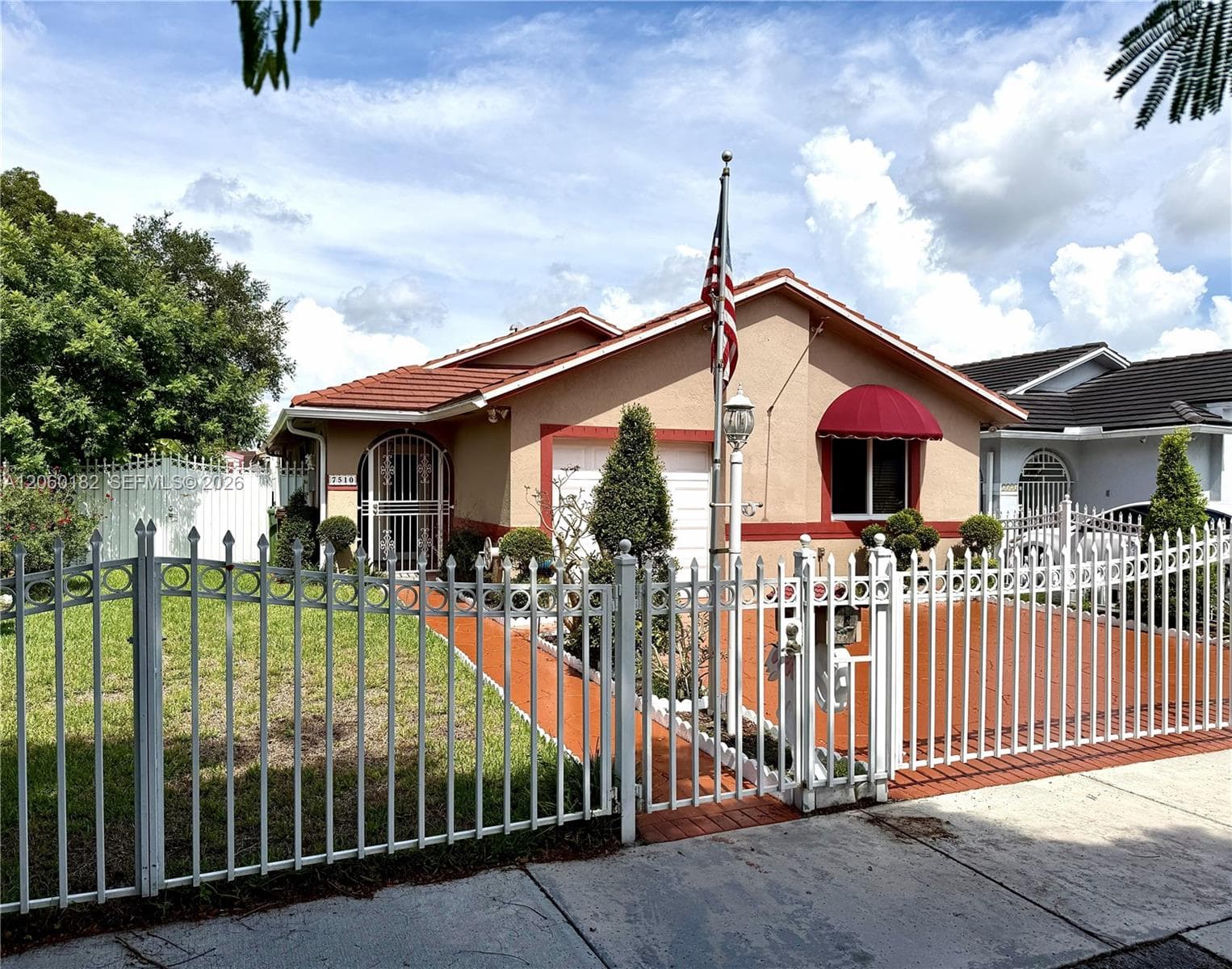 7510 W 4th Ave, Hialeah FL 33014