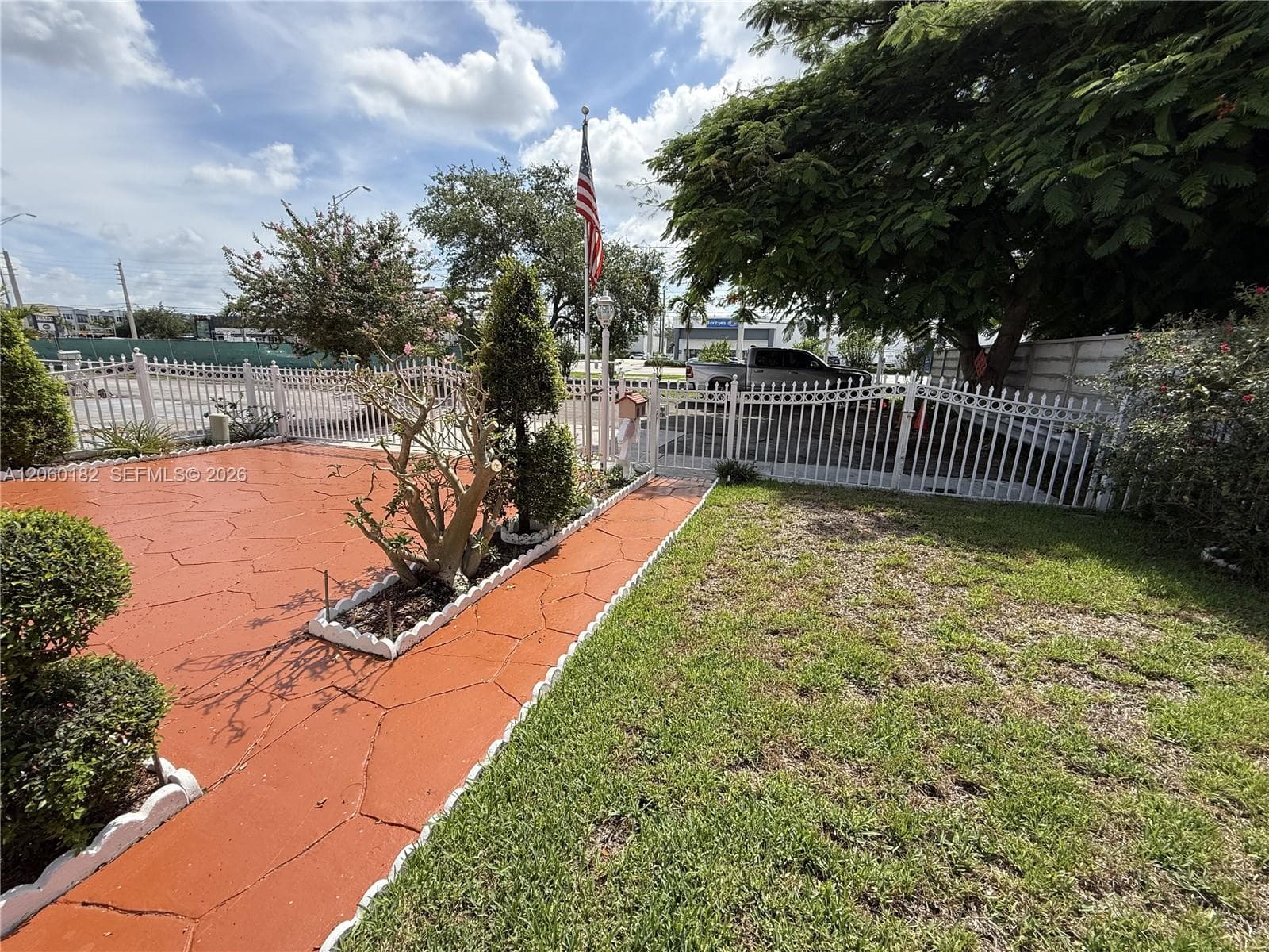 7510 W 4th Ave, Hialeah FL 33014 photo 4