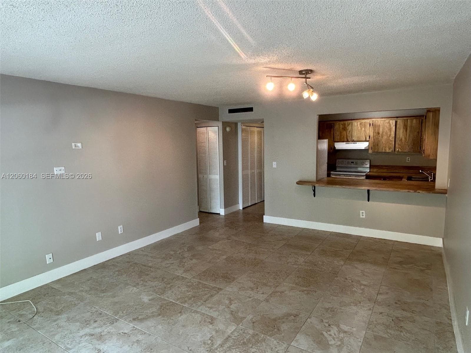 9301 SW 92nd Ave # C213, Miami FL 33176 photo 3