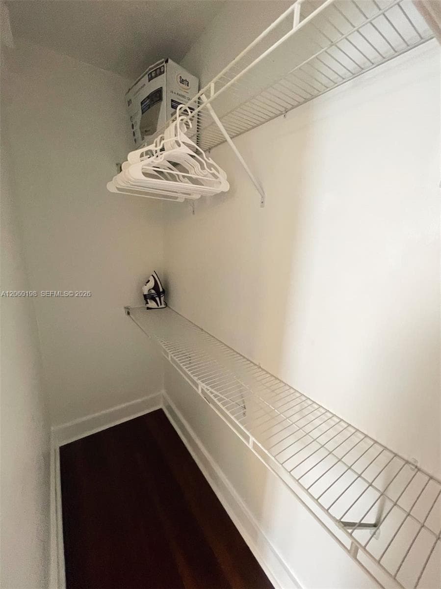 274 NW 32nd St # 1, Miami, FL 33127 photo 4