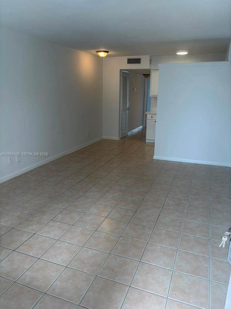 7917 West Dr # 16, North Bay Village FL 33141 photo 2