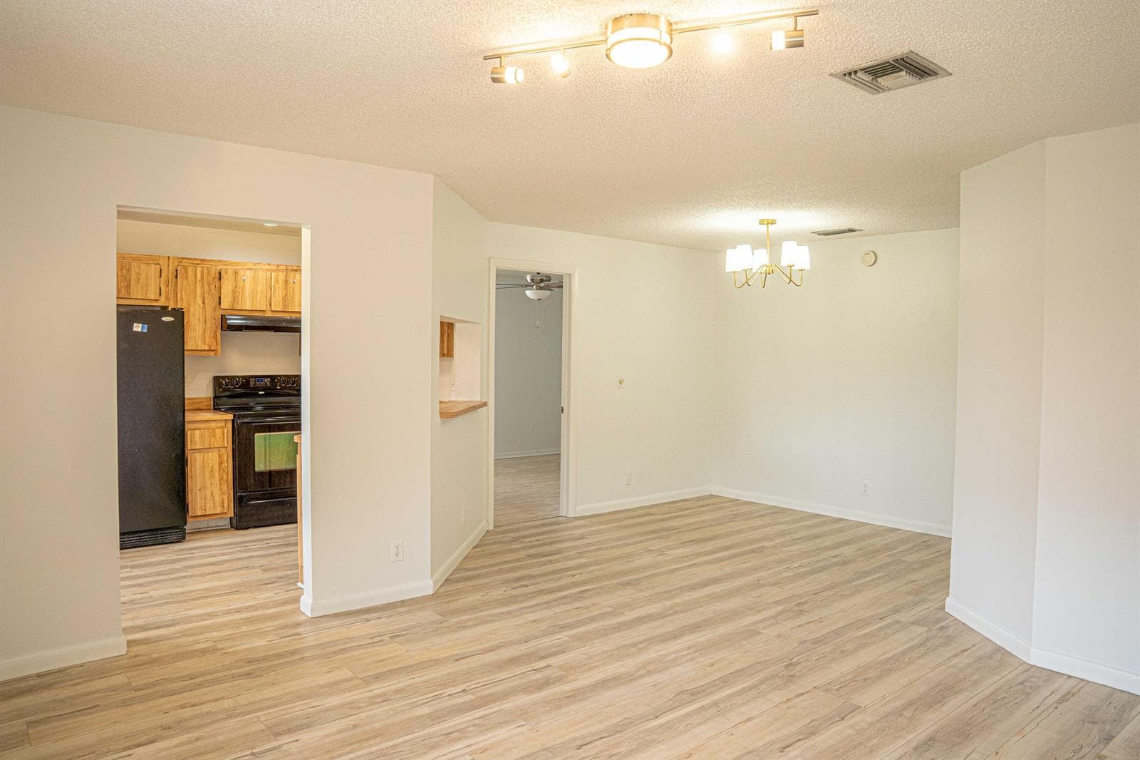 5267 Jog Lane, Delray Beach FL 33484 photo 3