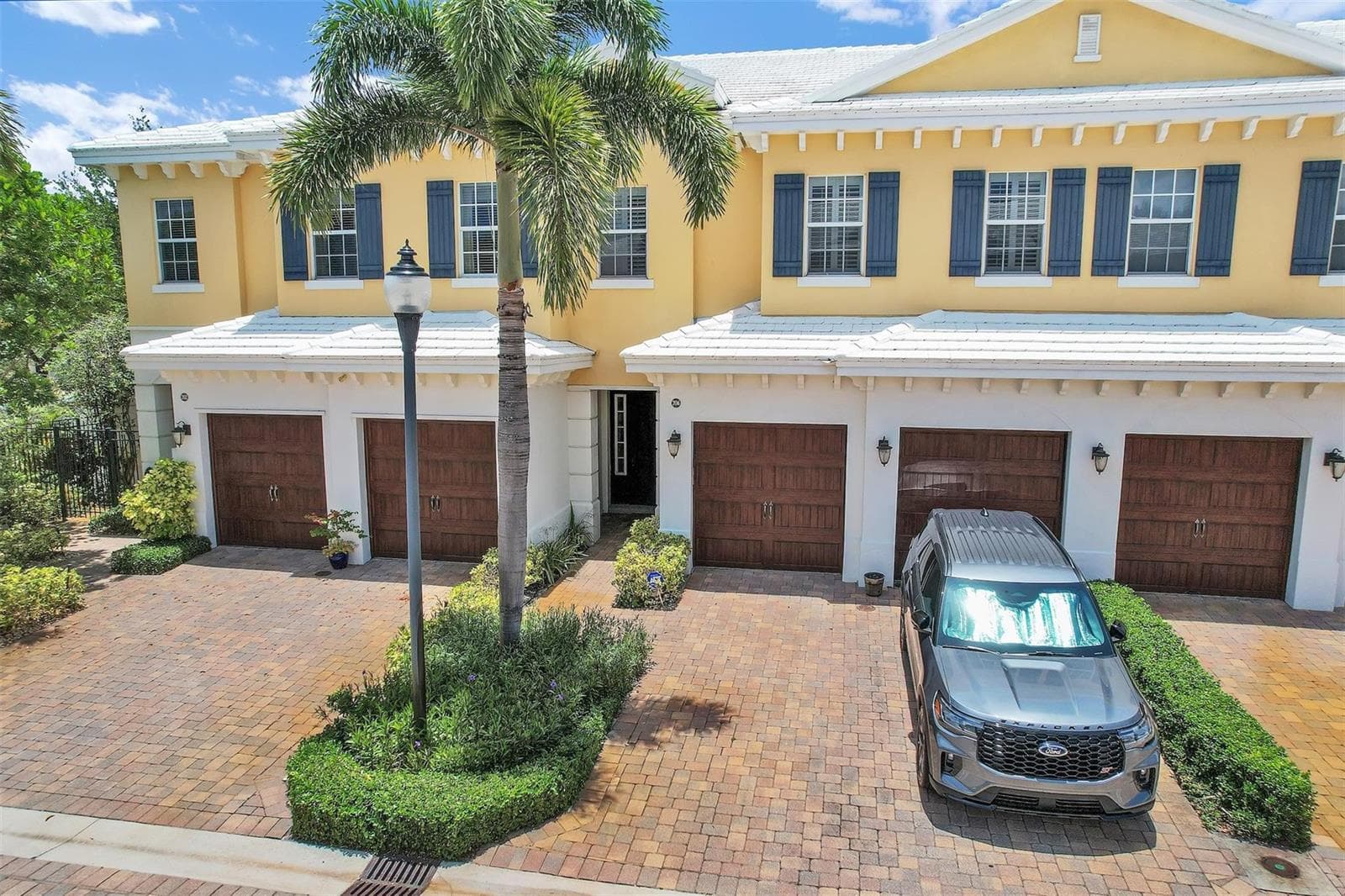 206 Mariner Court, North Palm Beach FL 33408 photo 4