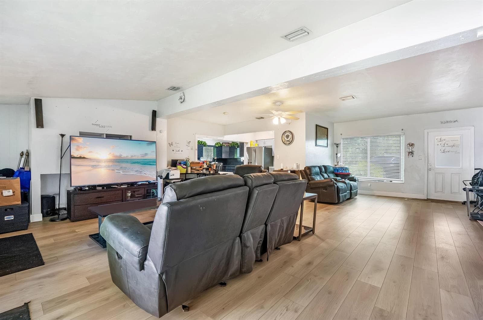 3250 E Glendale Boulevard, Fort Lauderdale FL 33312 photo 3